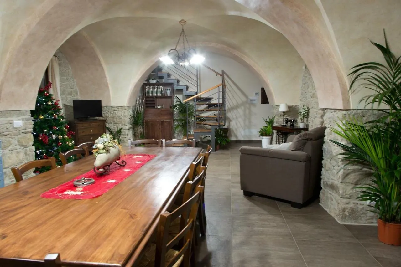 Bed & Breakfast Via Venezia Regalbuto 0*,  Italy