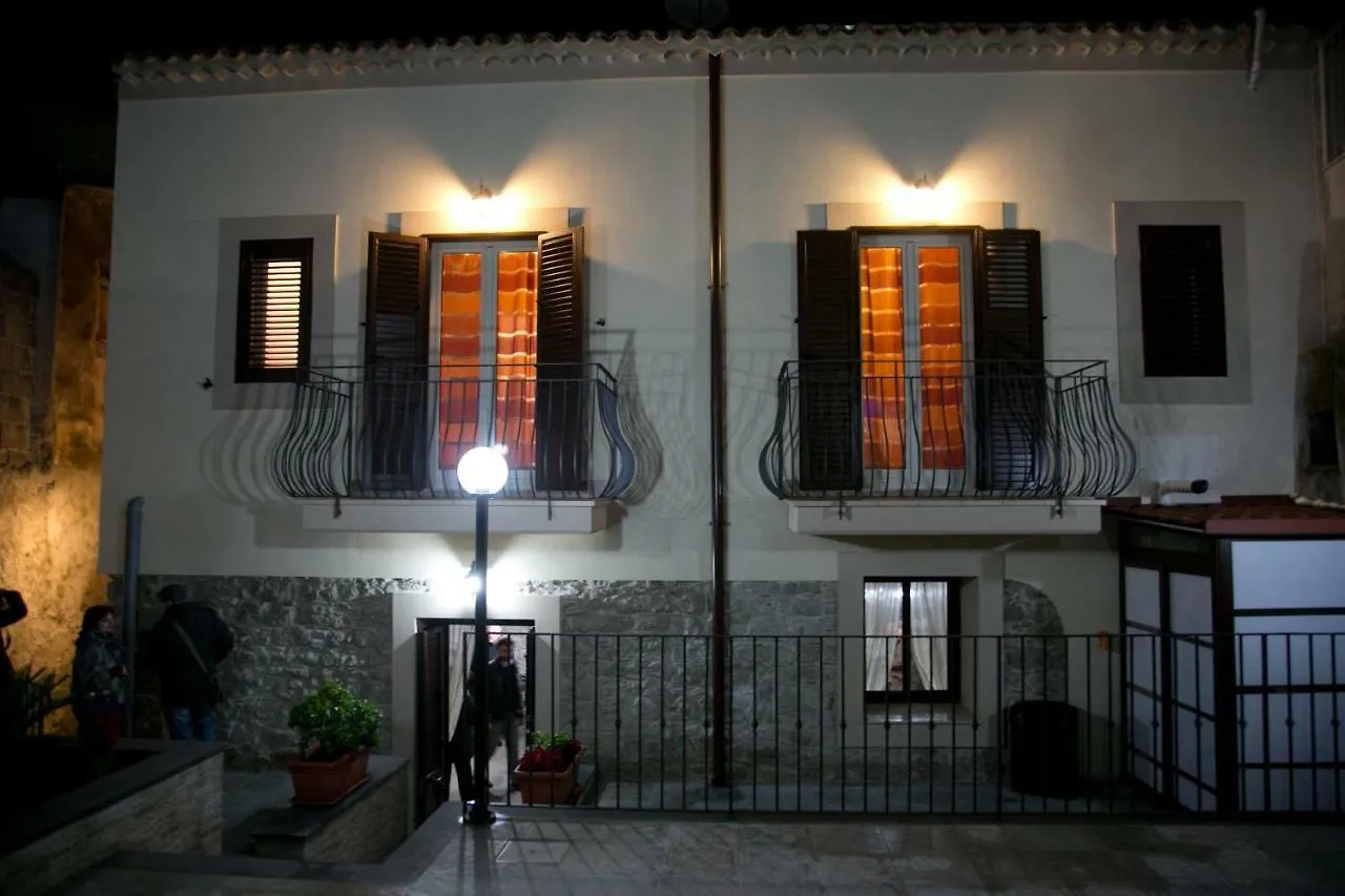 Bed & Breakfast Via Venezia Regalbuto